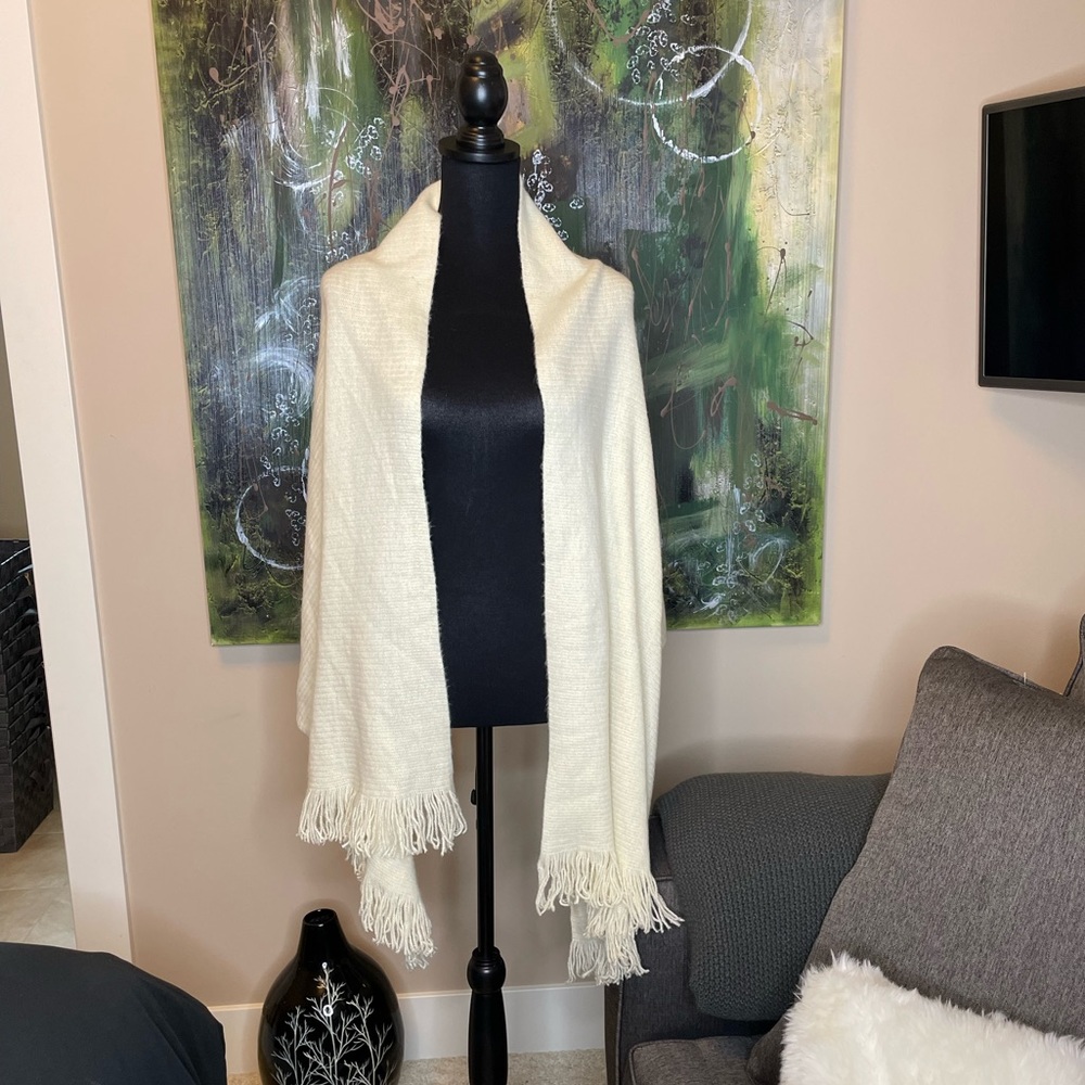 Summer & Rose - Cream Wrap